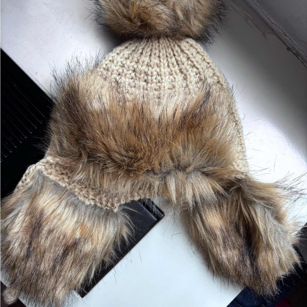 Anthropologie Tan and Brown Fluffy Hat